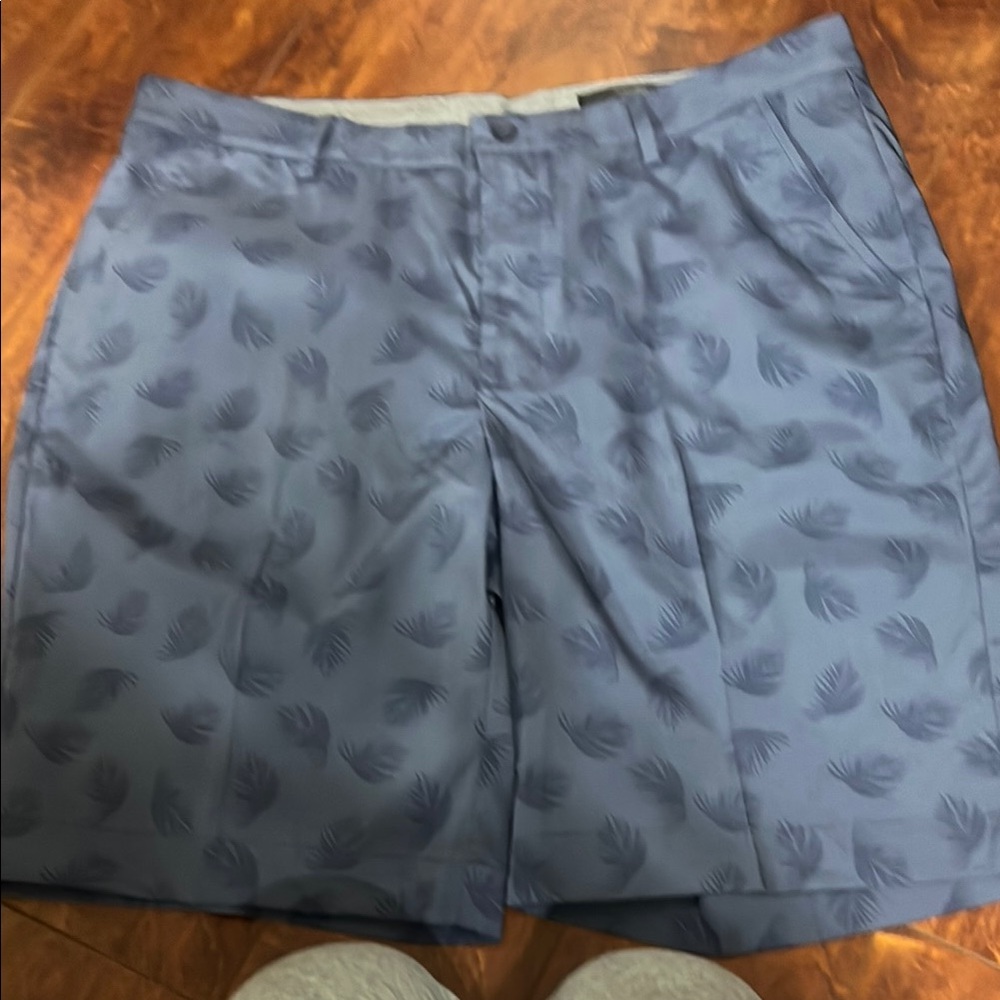 Men’s Navy Leaf Print Shorts and matching Tshirt